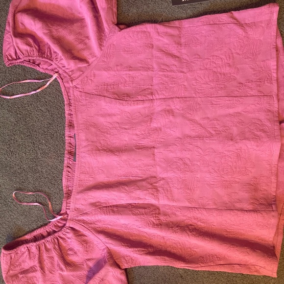 Adorable purple ModCloth top! - Picture 2 of 9